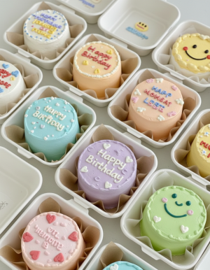 Gemini_Generated_Image_w2ri3nw2ri3nw2ri Bento Cakes